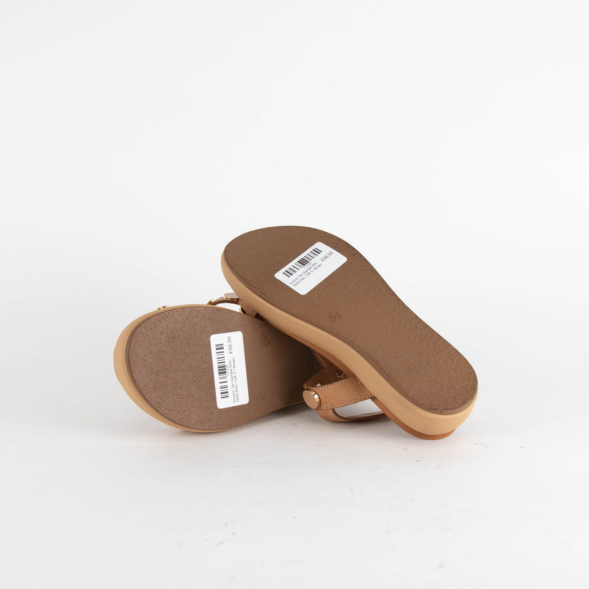Inuovo Tan Sandal With Gold Disc