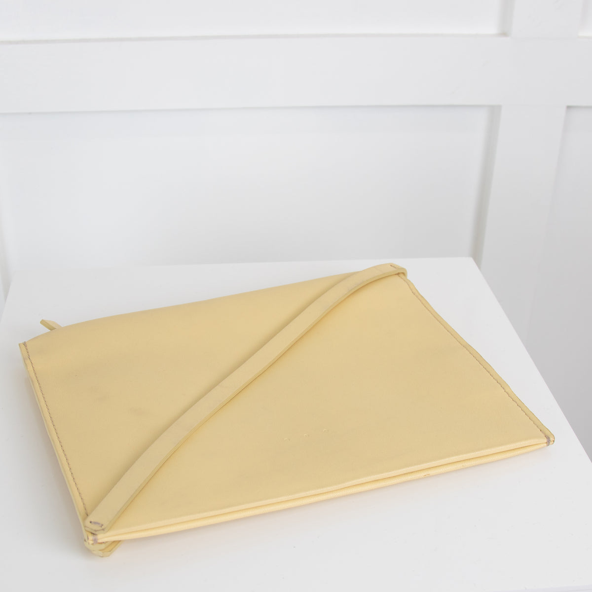 Aestmer Ekme Pale Yellow Leather Clutch