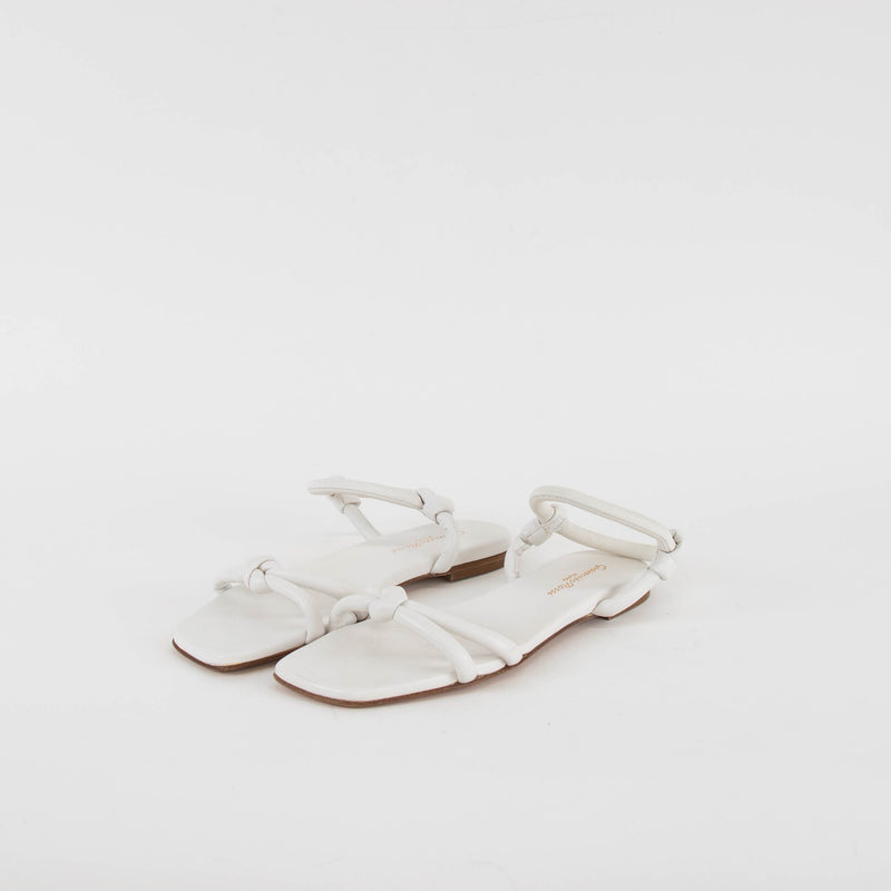 Gianvito Rossi White Leather Knot Flat Sandals