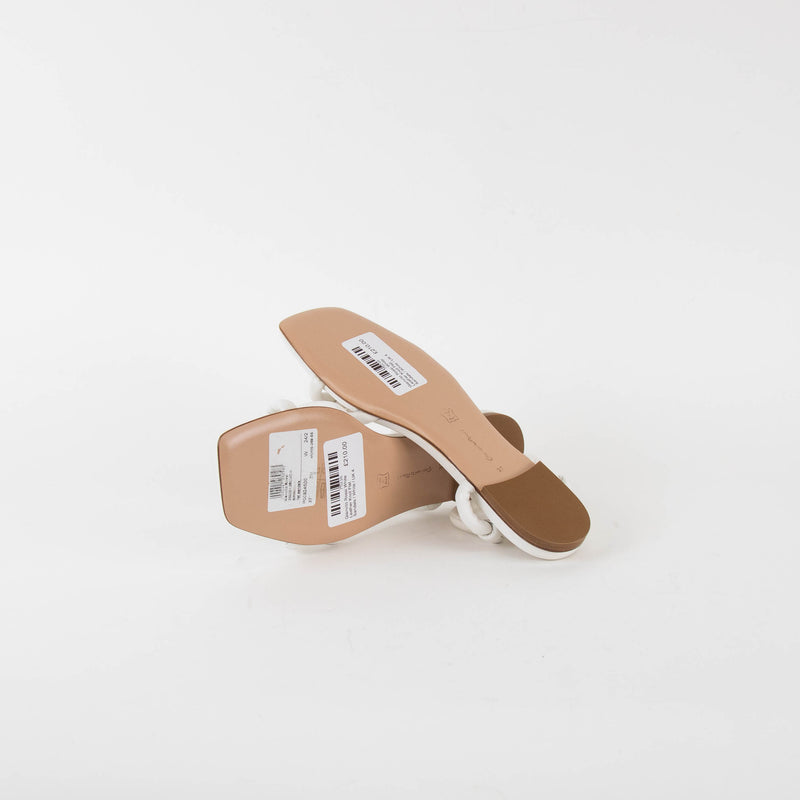 Gianvito Rossi White Leather Knot Flat Sandals