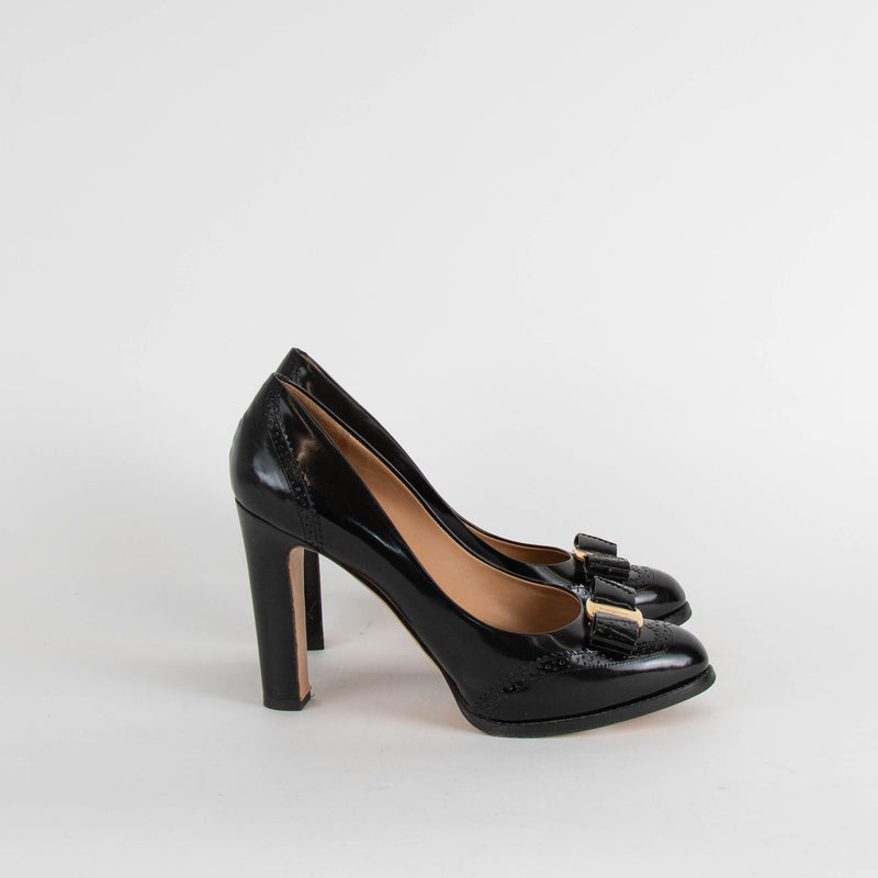 Salvatore Ferragamo Black Patent Heels with Logo Bow