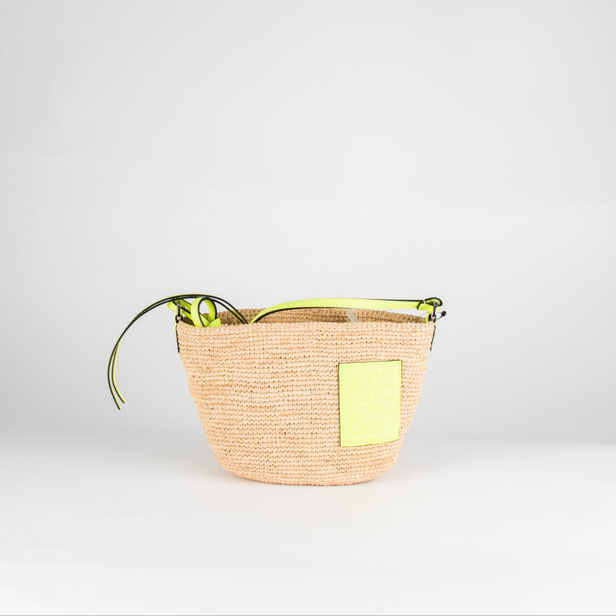 Loewe + Paula's Ibiza Bolso Woven Flouro Strap Crossbody Bag