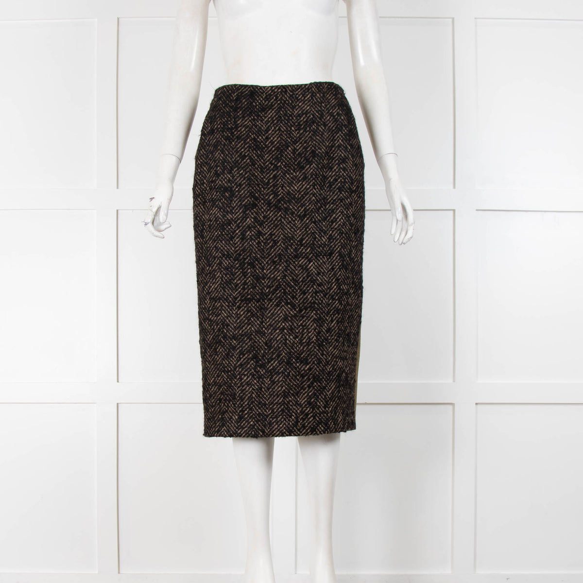 Maxmara Black Houndstooth Skirt Gold Back