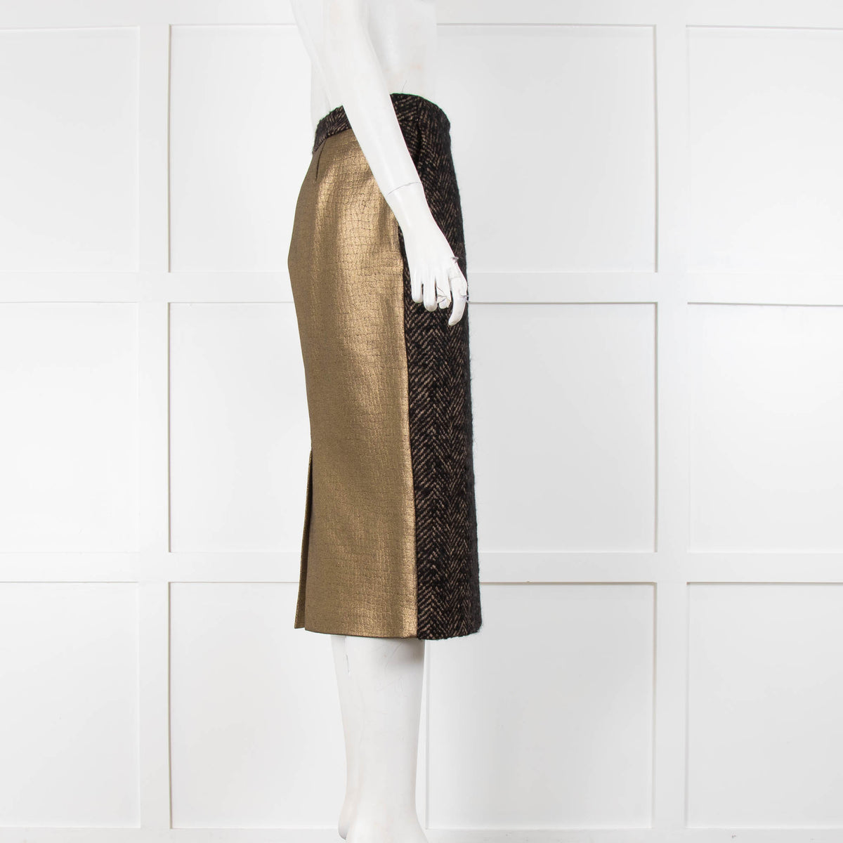 Maxmara Black Houndstooth Skirt Gold Back