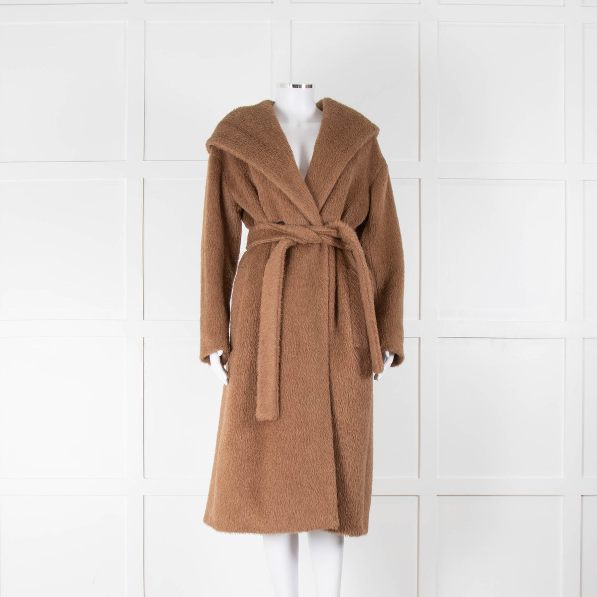 S Max Mara Brown Fluffy Wool Coat with Waist Tie
