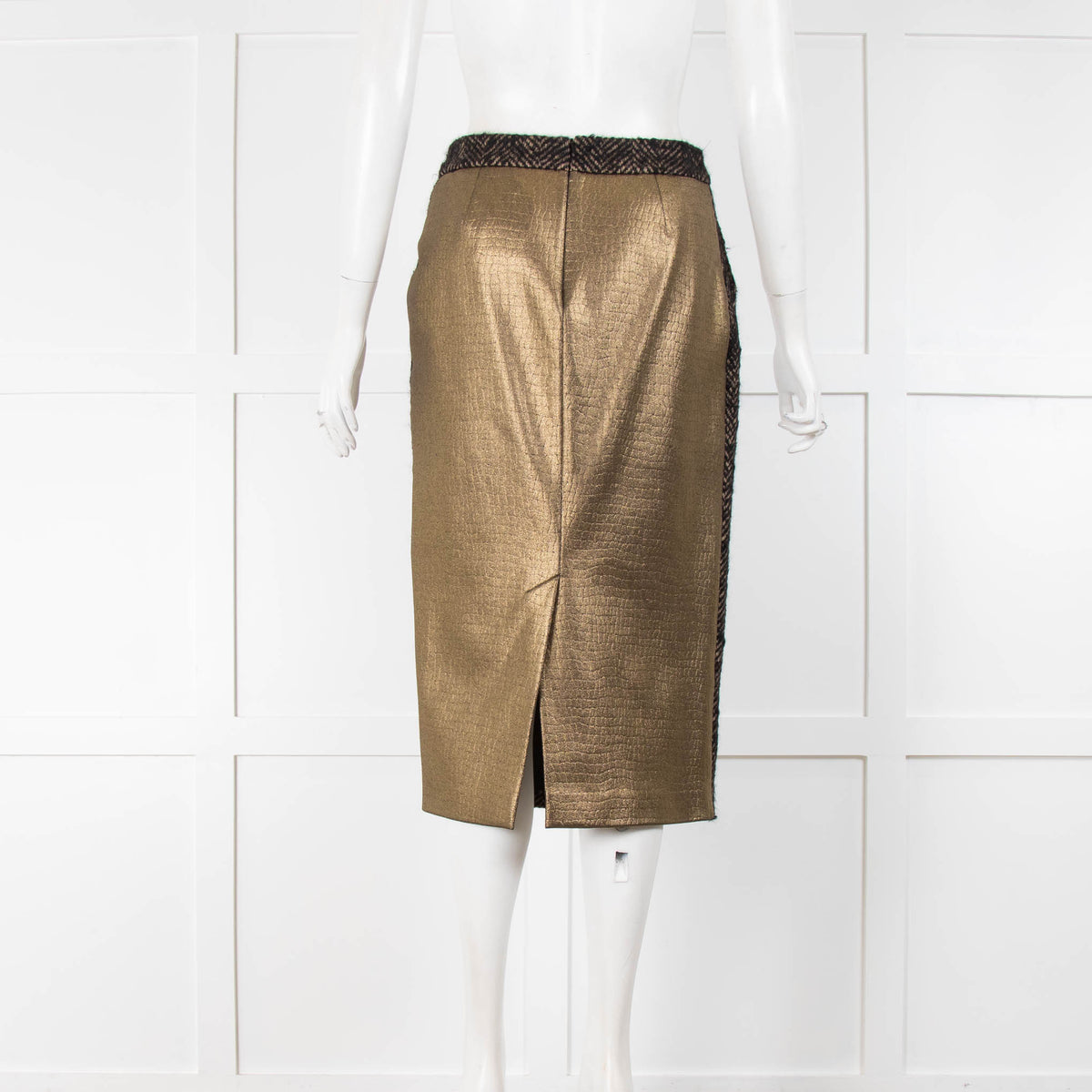 Maxmara Black Houndstooth Skirt Gold Back