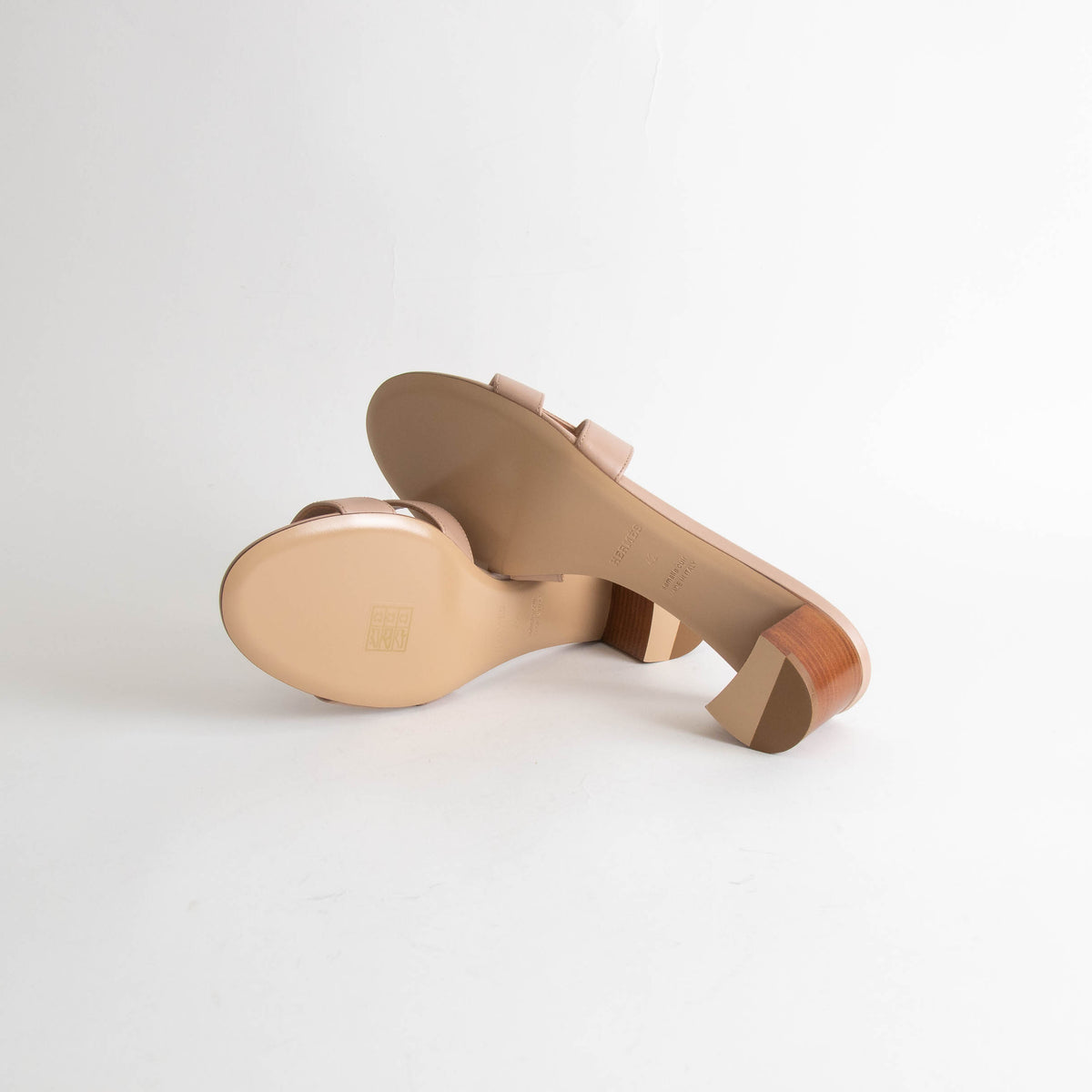 Hermes Oasis Beige Nude Block Heel Sandals