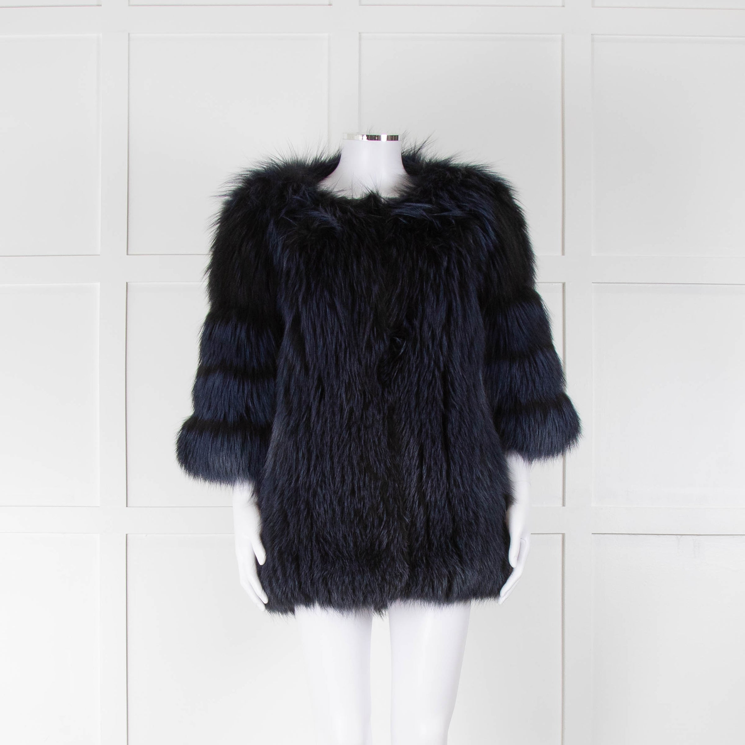 BY Bonnie Young Blue and Black Fox Fur Coat – Phoenix Style