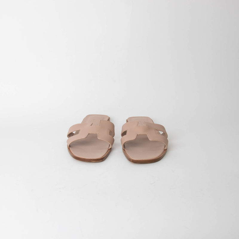 Hermes Nude Beige Oran Sandals