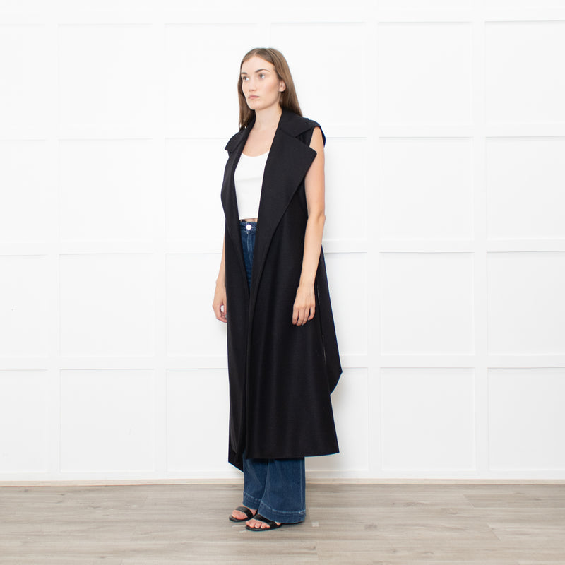 Harris Wharf London Black Cotton Sleeveless Wool Coat