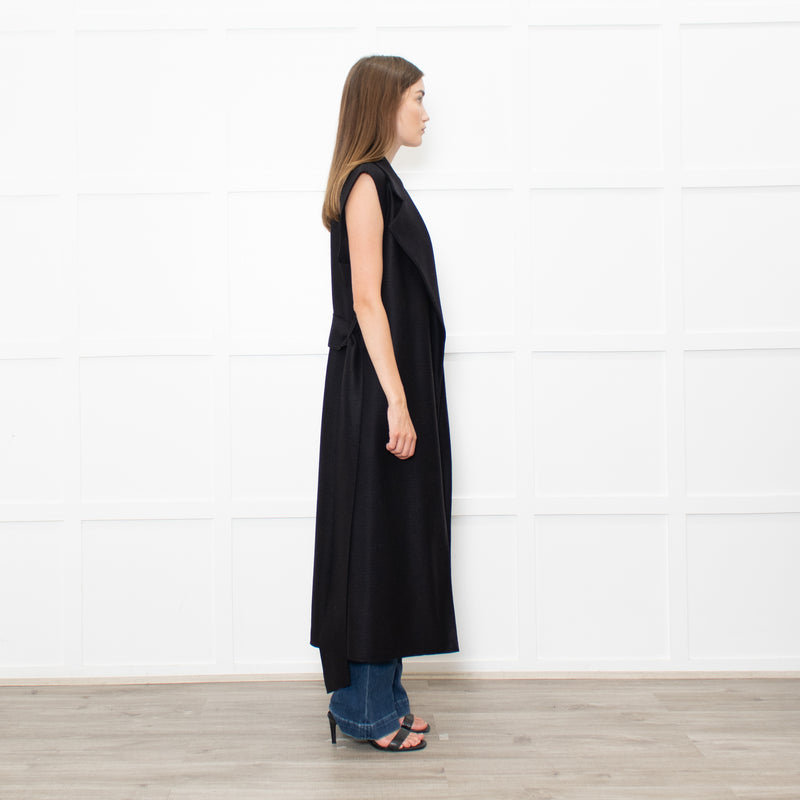Harris Wharf London Black Cotton Sleeveless Wool Coat