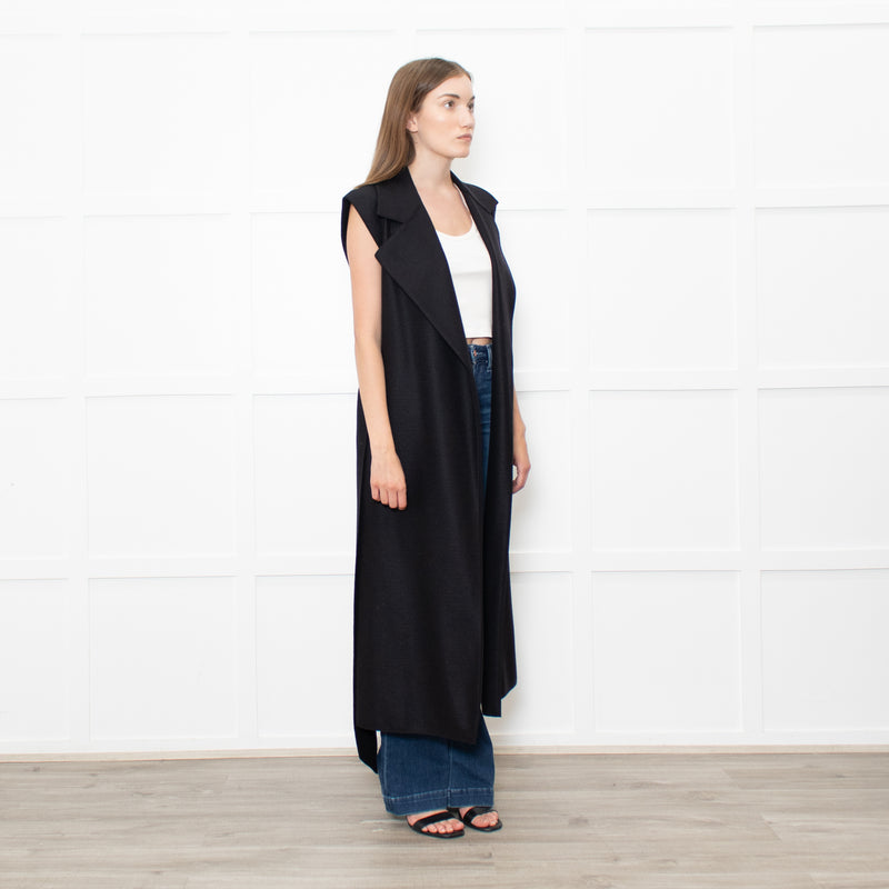 Harris Wharf London Black Cotton Sleeveless Wool Coat
