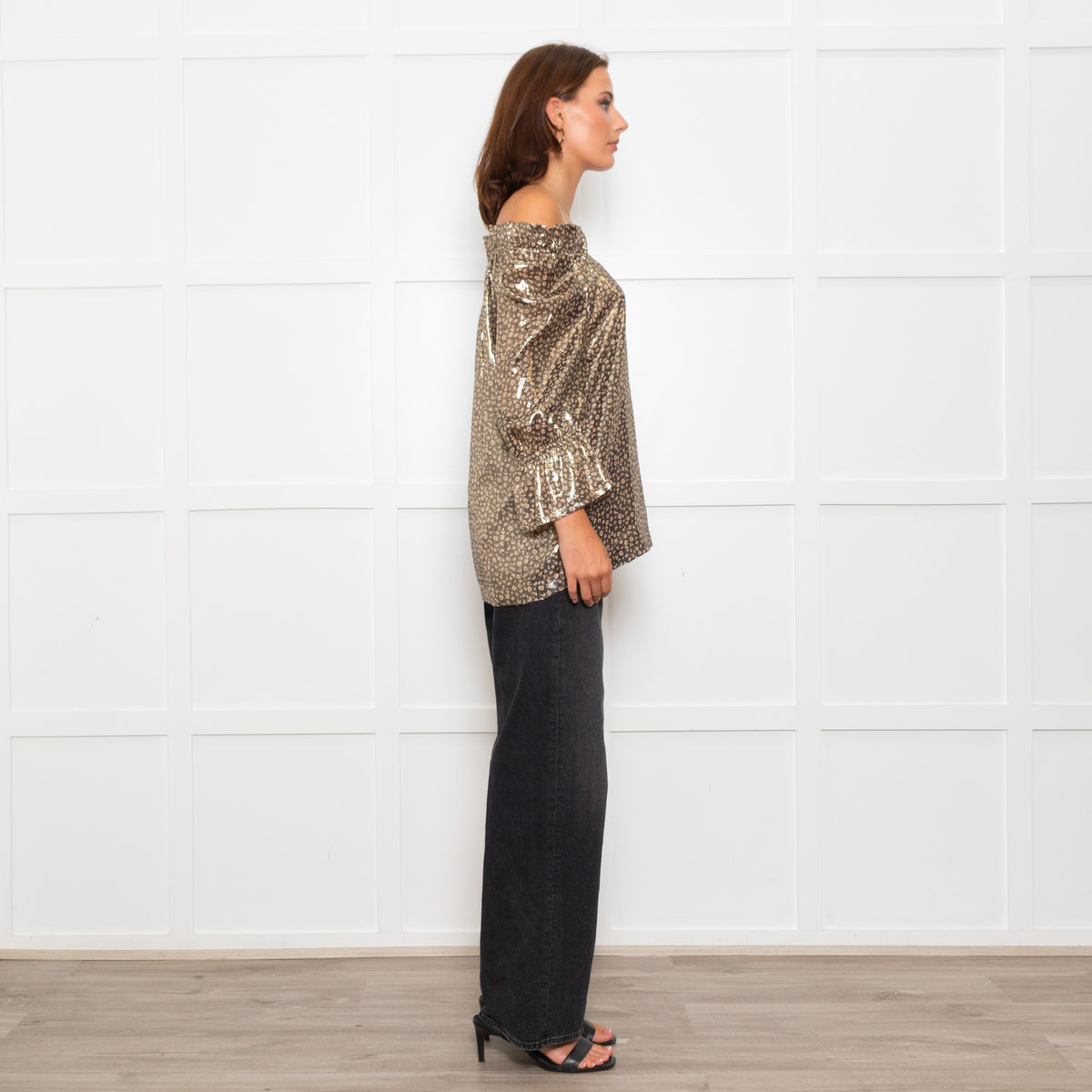 Wyse Silver Beige Lurex Elasticated Trim Top