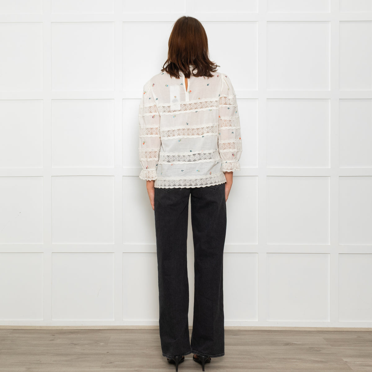 Wyse Cream Lace Trim Cotton Long Sleeve Top