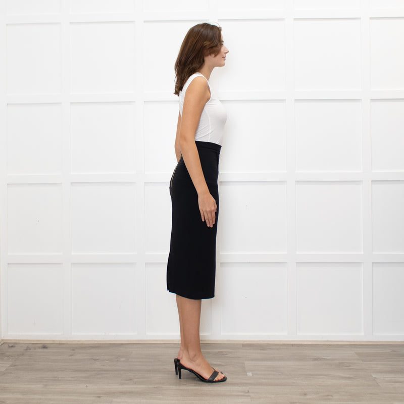 Roland Mouret Black Mid Penci Skirt With Back Gold Zip