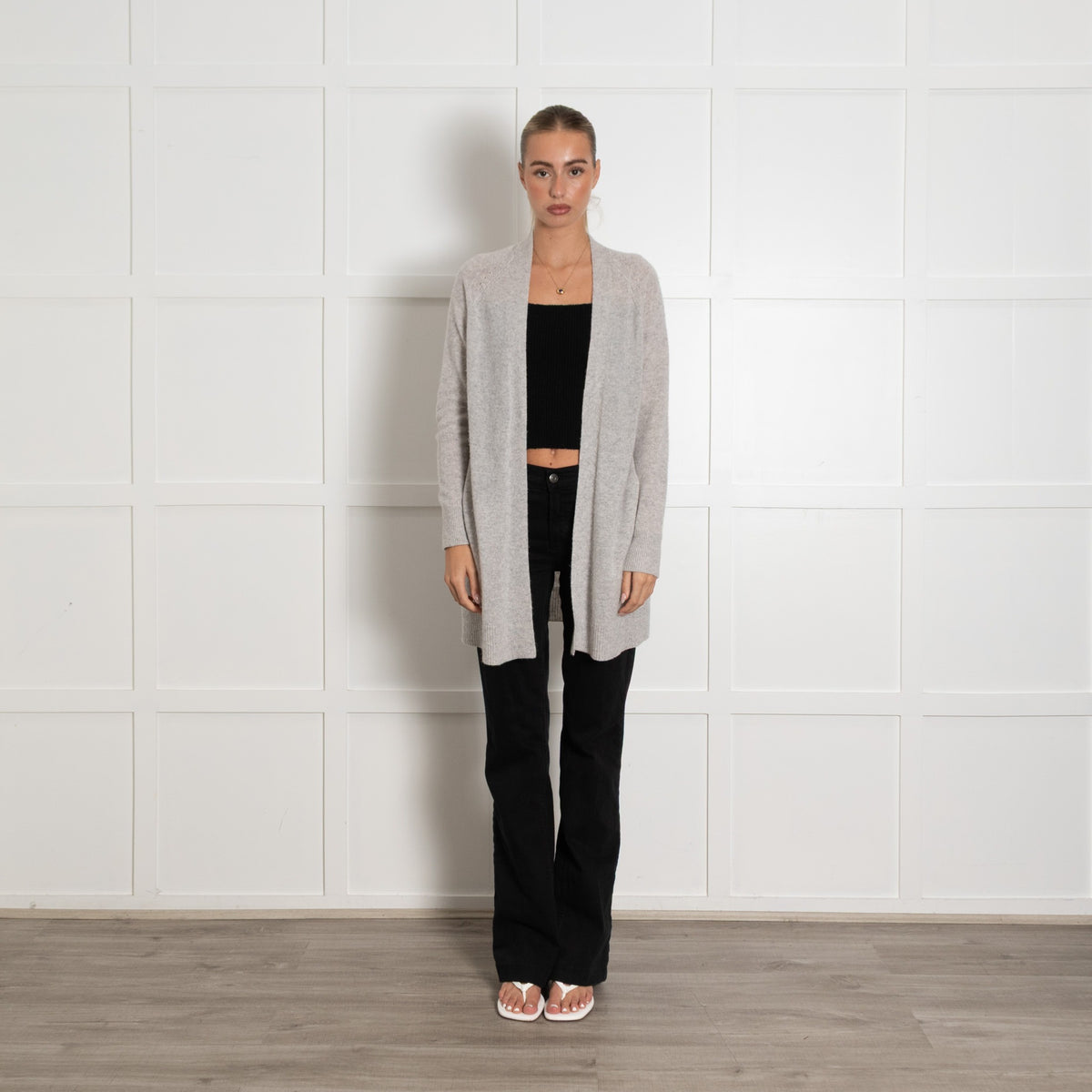 360 Cashmere Grey Cardigan with Pockets - Image 1