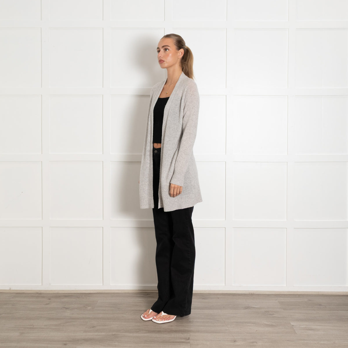 360 Cashmere Grey Cardigan with Pockets - Image 3