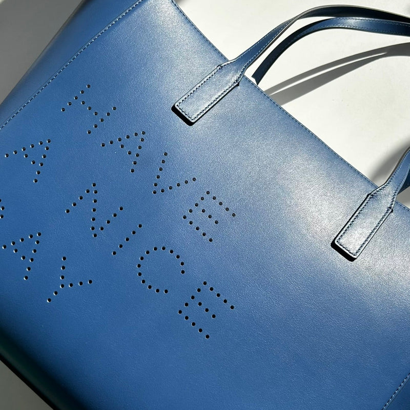 Anya Hindmarch AR Ebury Featherweight Tote in Blueberry