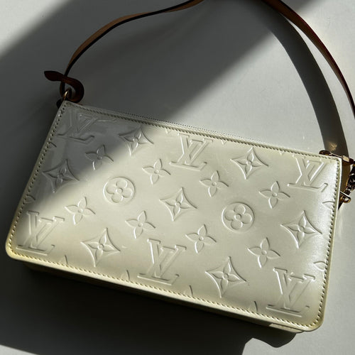 Louis Vuitton Cream Vernis Lexington Pochette Bag