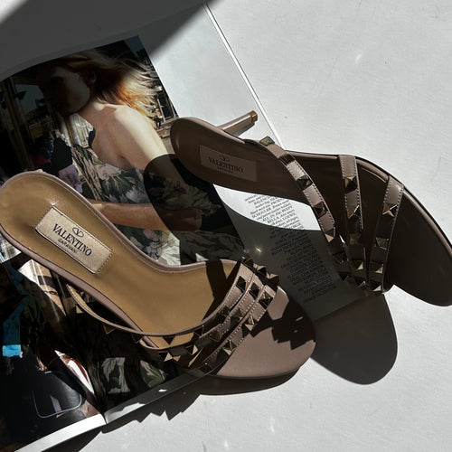 Valentino Garavani Rockstud Strappy Toe Mule