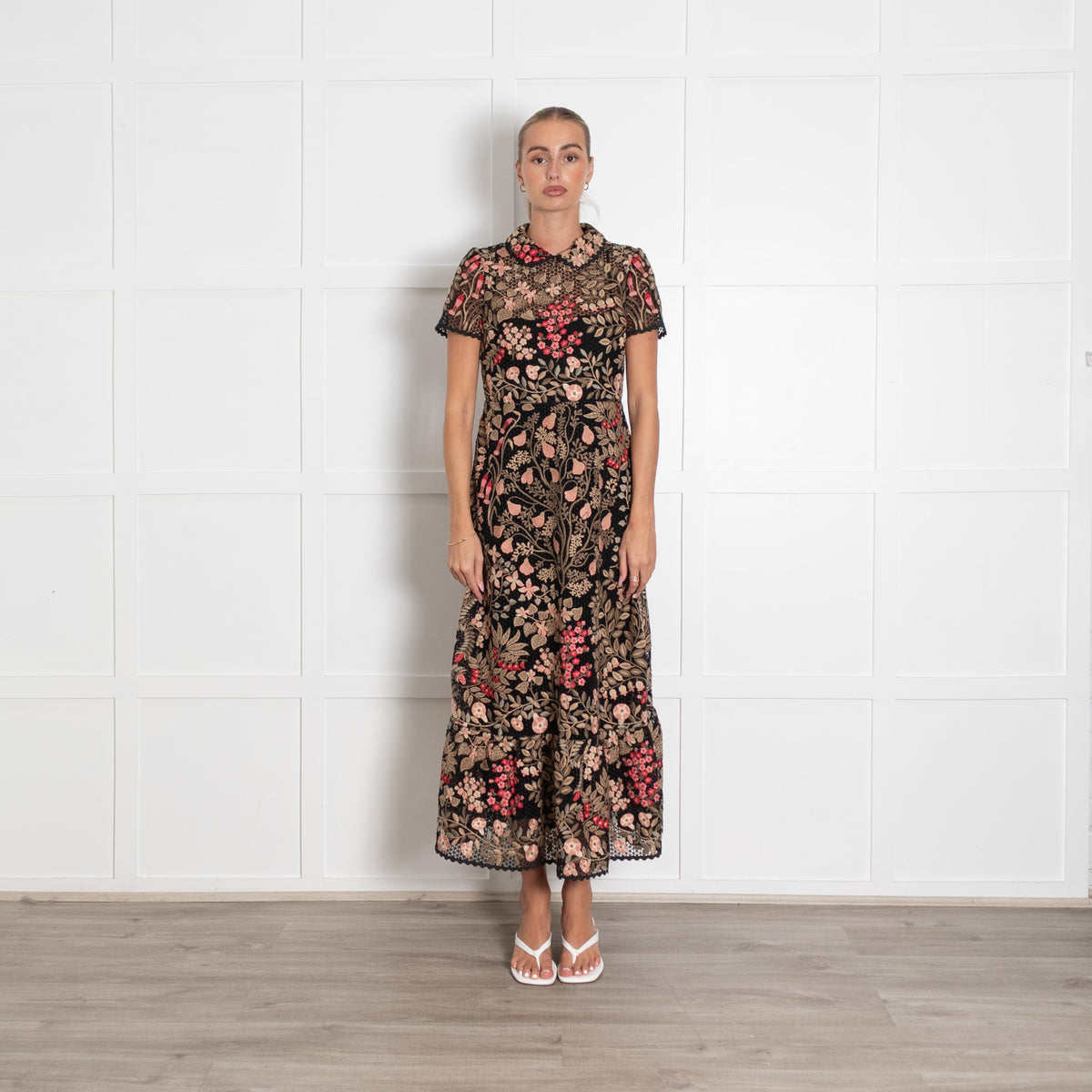 Red Valentino Black Floral Embroidered Short Sleeve Dress With Round Collar