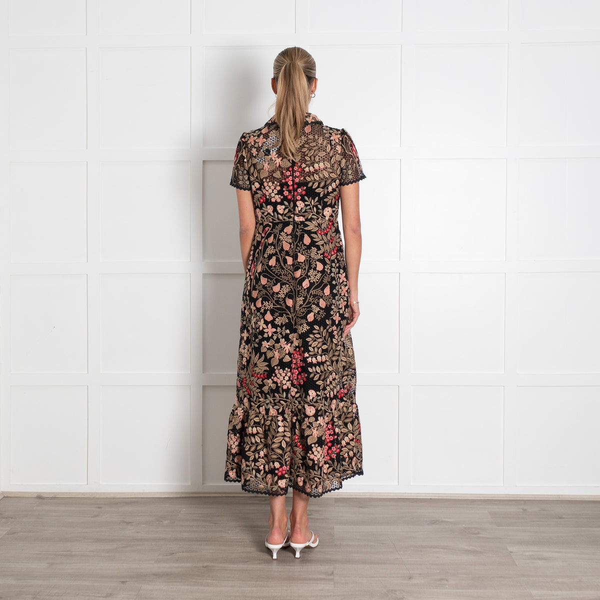 Red Valentino Black Floral Embroidered Short Sleeve Dress With Round Collar