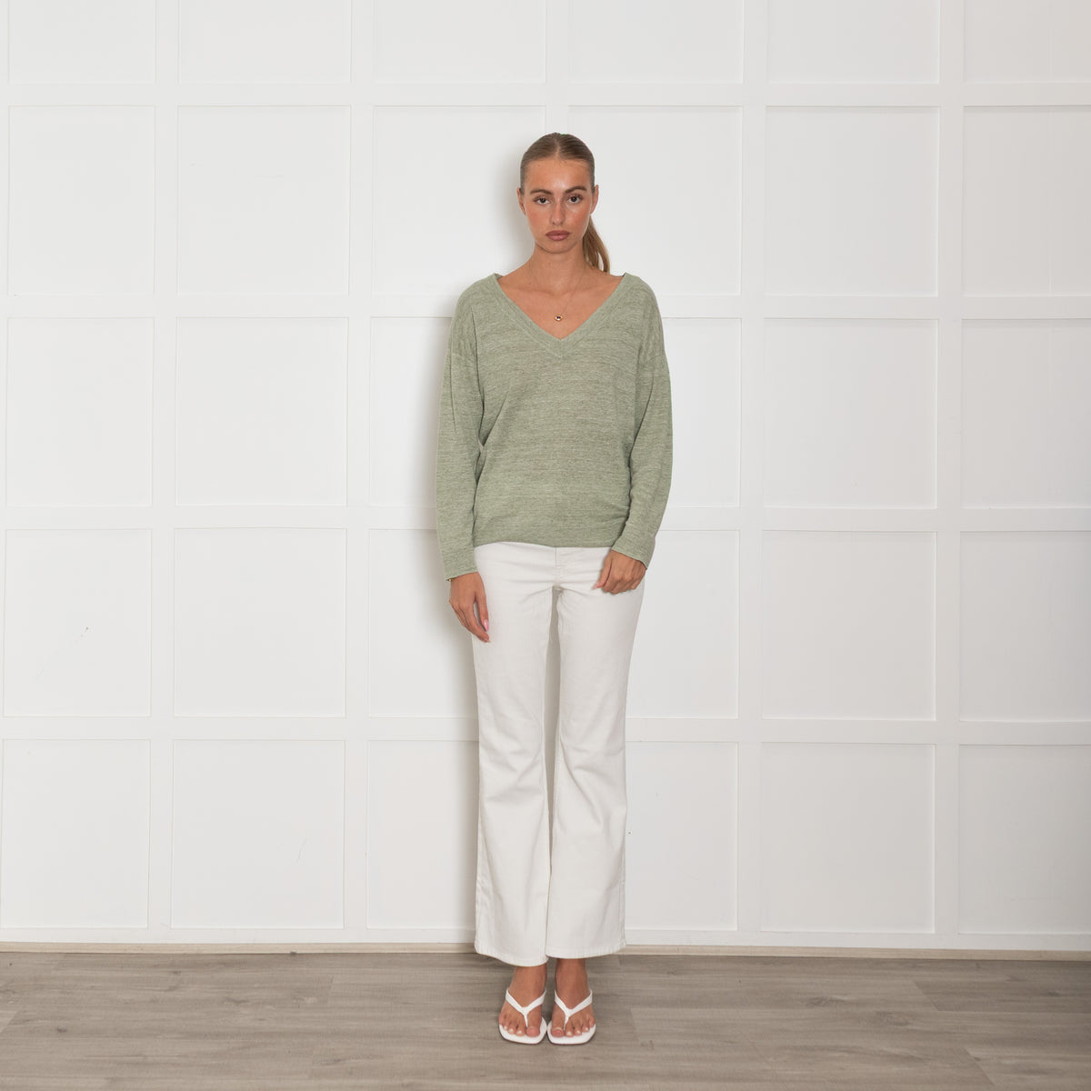 Brora Khaki Linen V-Neck Fine Sweater