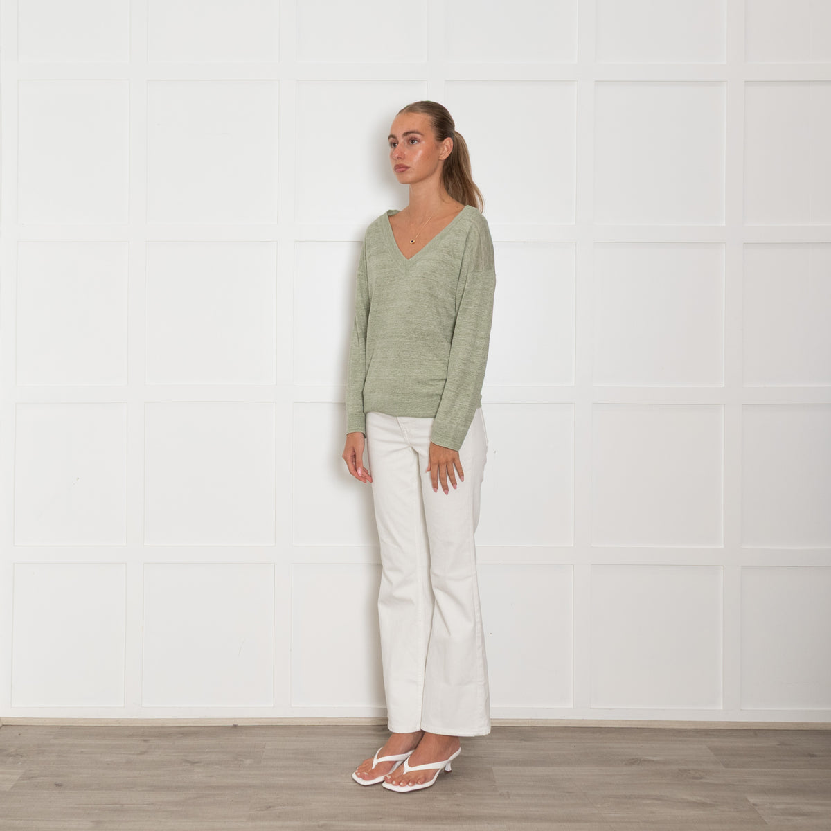 Brora Khaki Linen V-Neck Fine Sweater