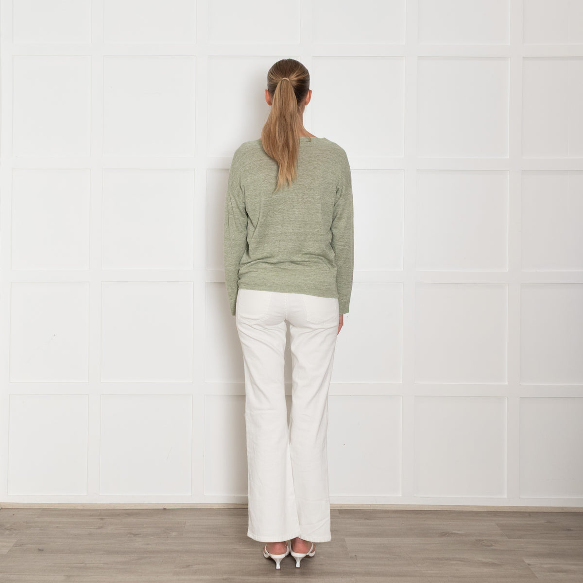 Brora Khaki Linen V-Neck Fine Sweater