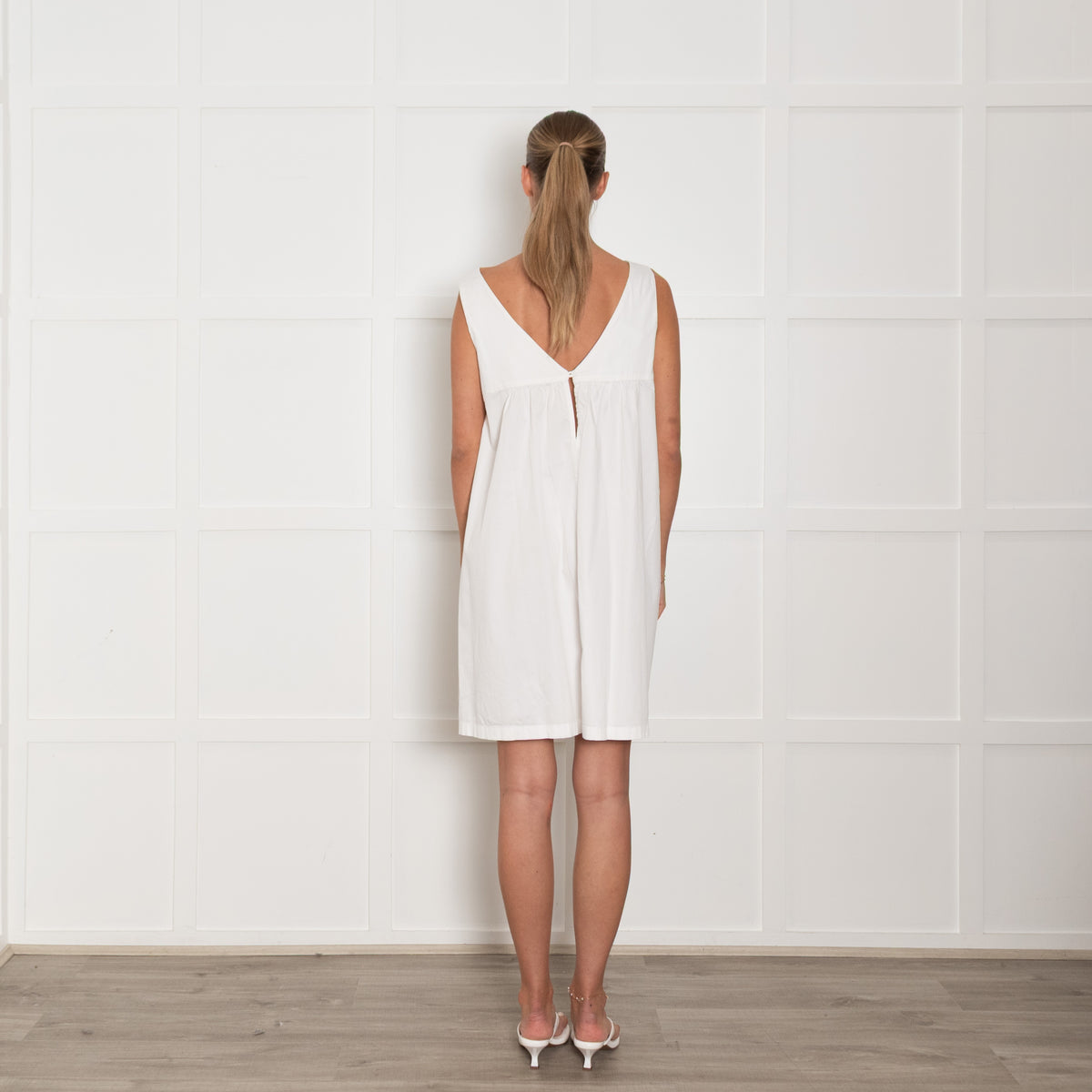 Piu Piu White Cotton Sleeveless Dress