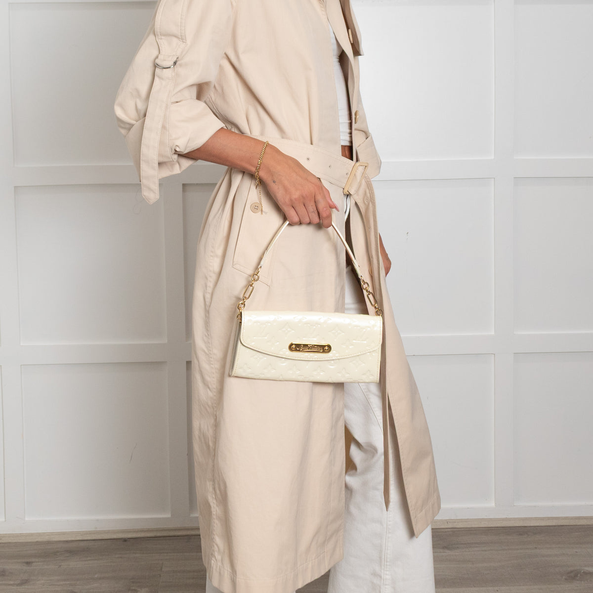 Louis Vuitton Cream Monogram Vernis Sunset Boulevard Shoulder Bag