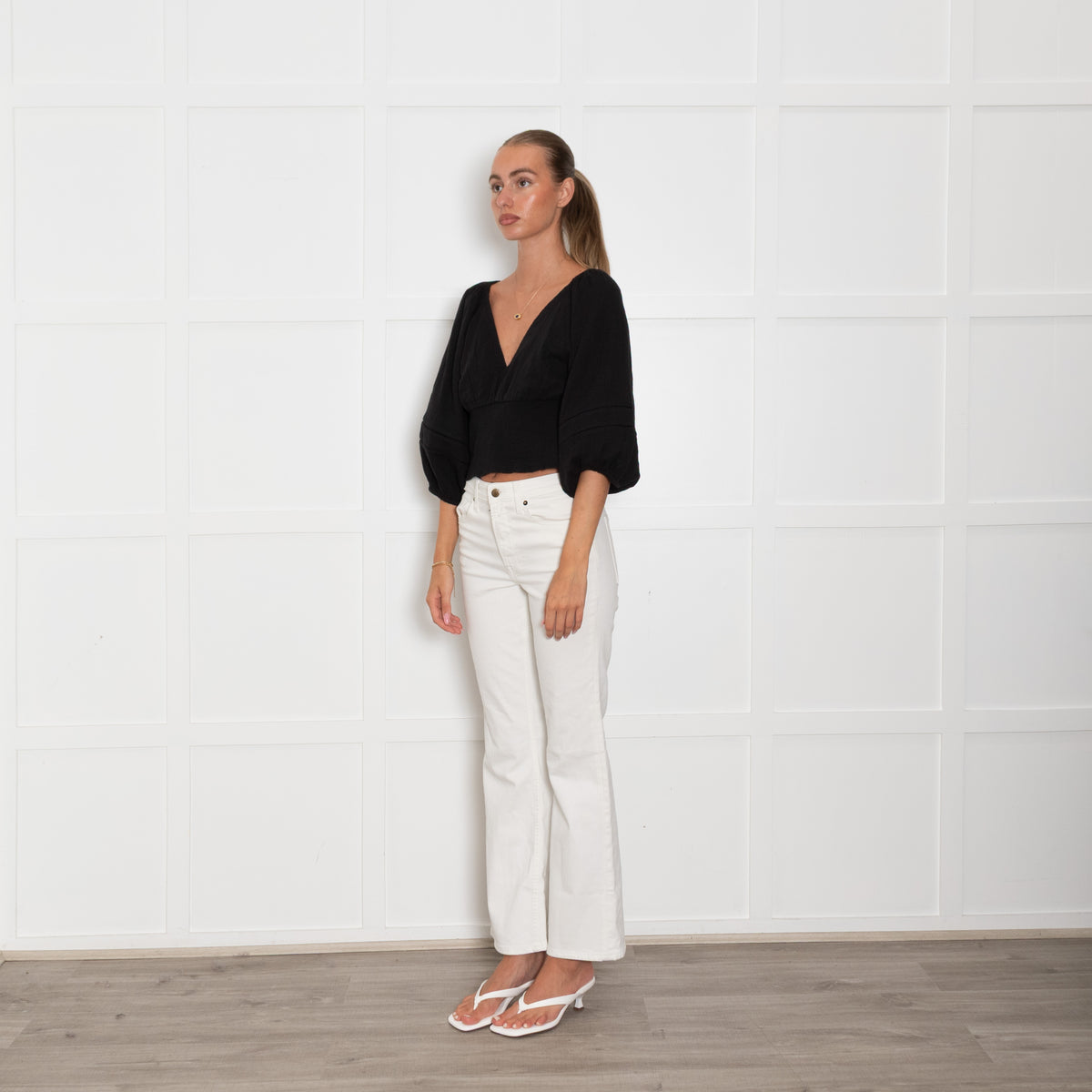Me + Em Black Cotton Cropped Puff Sleeve Top