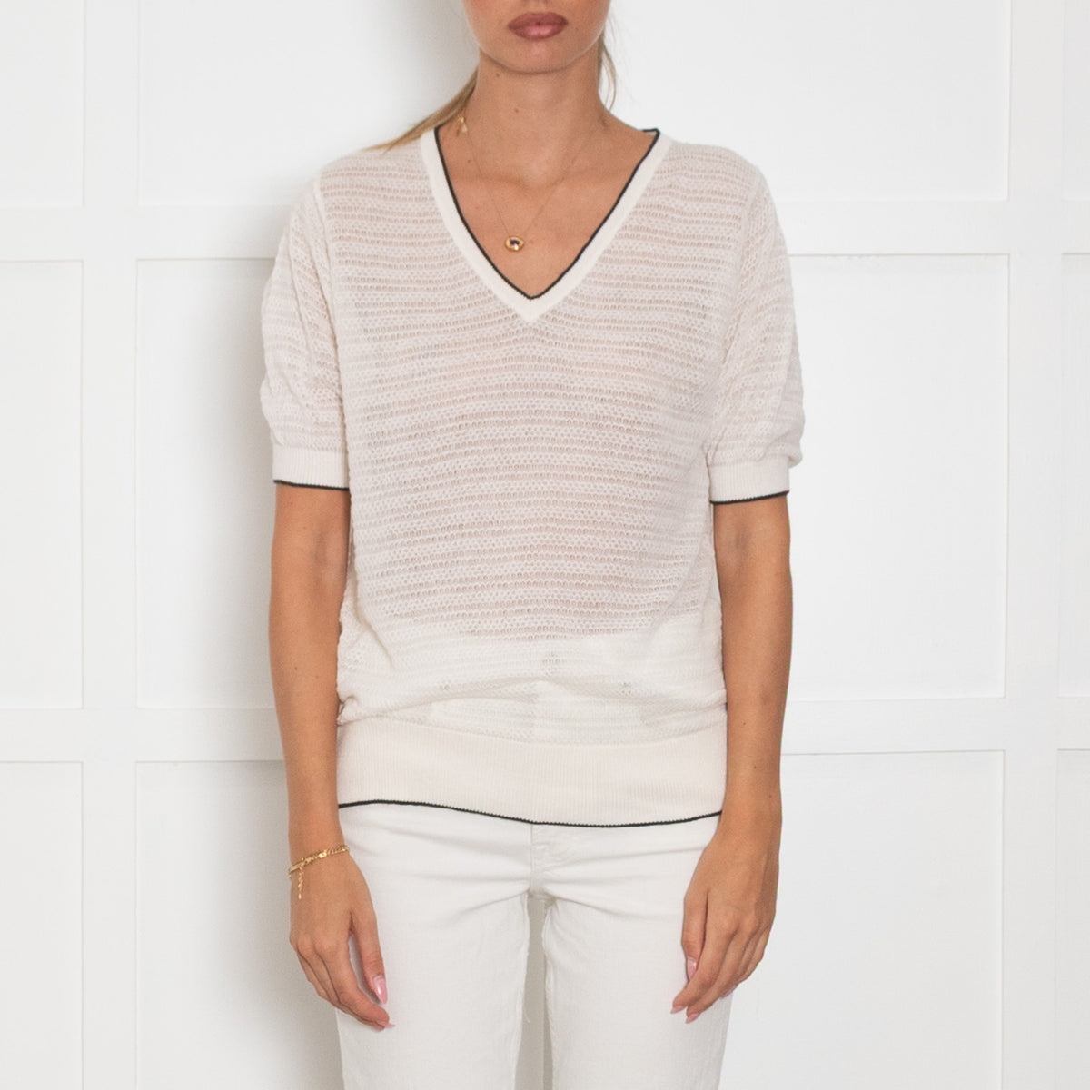 Cove White Cotton Blend Knit Short Sleeve Top