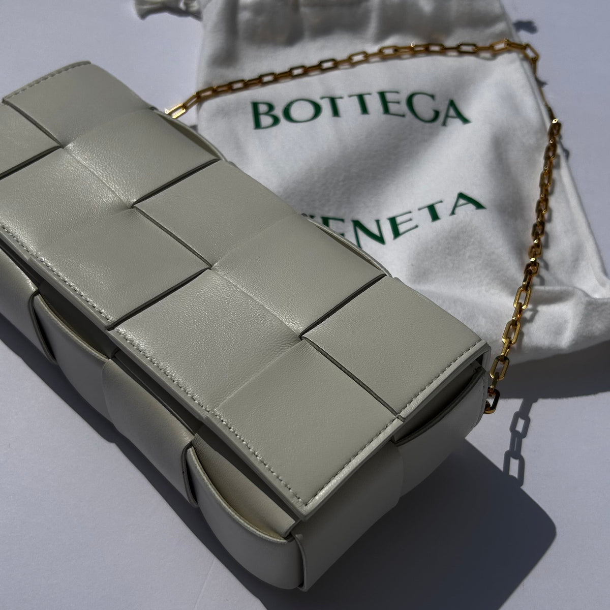 Bottega Veneta White Woven Intrecciato Casette Pochette with Chain Strap