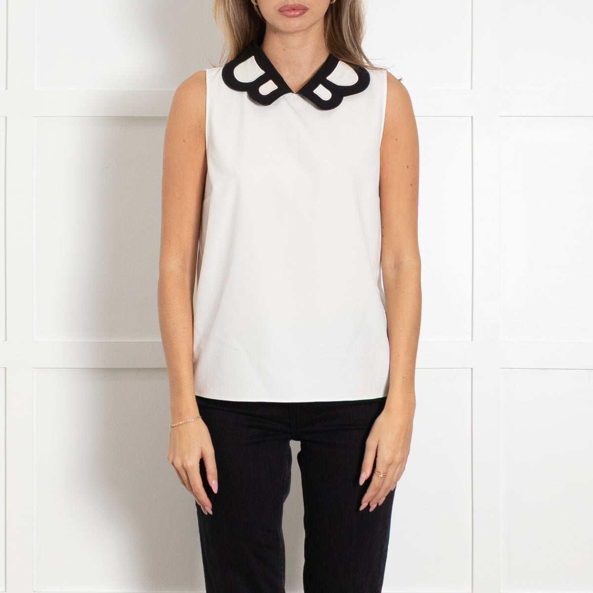 Moschino Boutique Cream White Collar Sleek Sleeveless Top