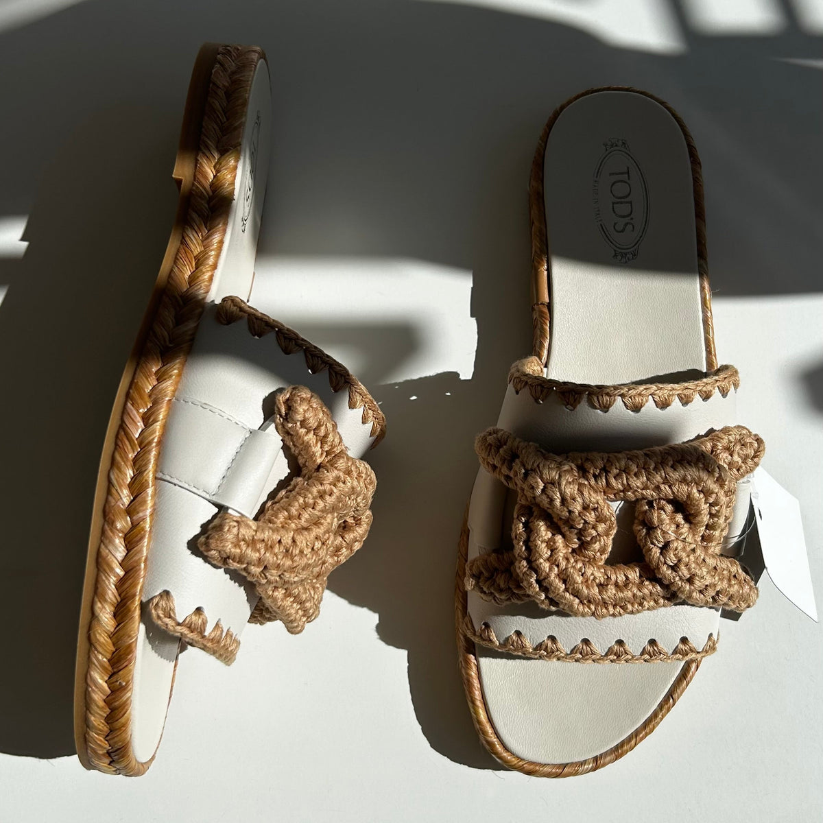 Tods Cream Beige Raffia Flat Slides