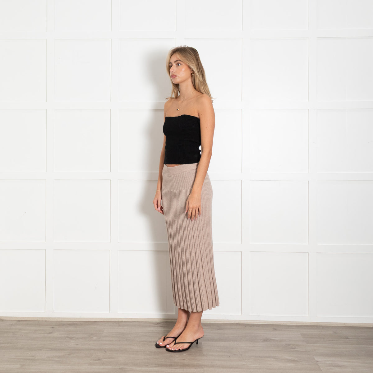 Joseph Beige Wool Knitted Skirt