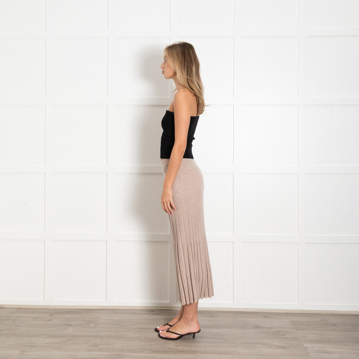 Joseph Beige Wool Knitted Skirt
