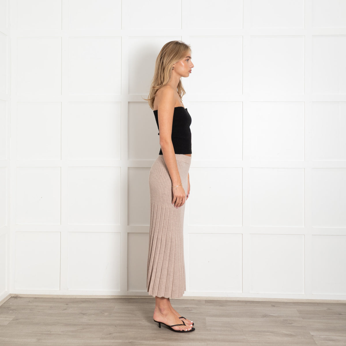 Joseph Beige Wool Knitted Skirt