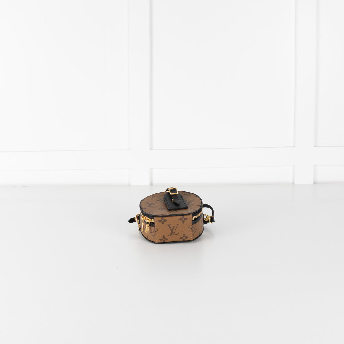 Louis Vuitton Beige Monogram Petit Boite Chapeau Crossbody Bag
