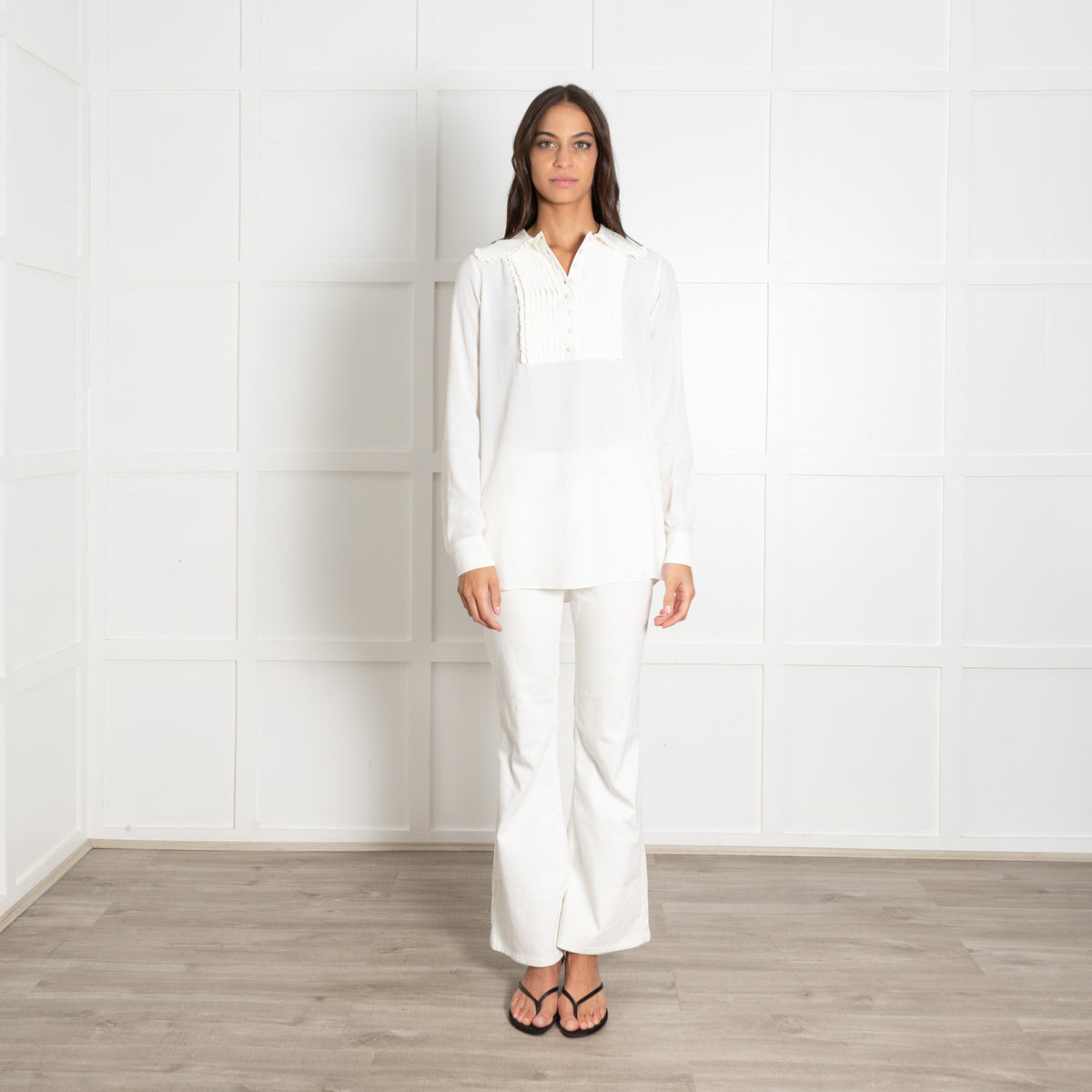 No 21 Cream Pleats And Frill Detail Blouse