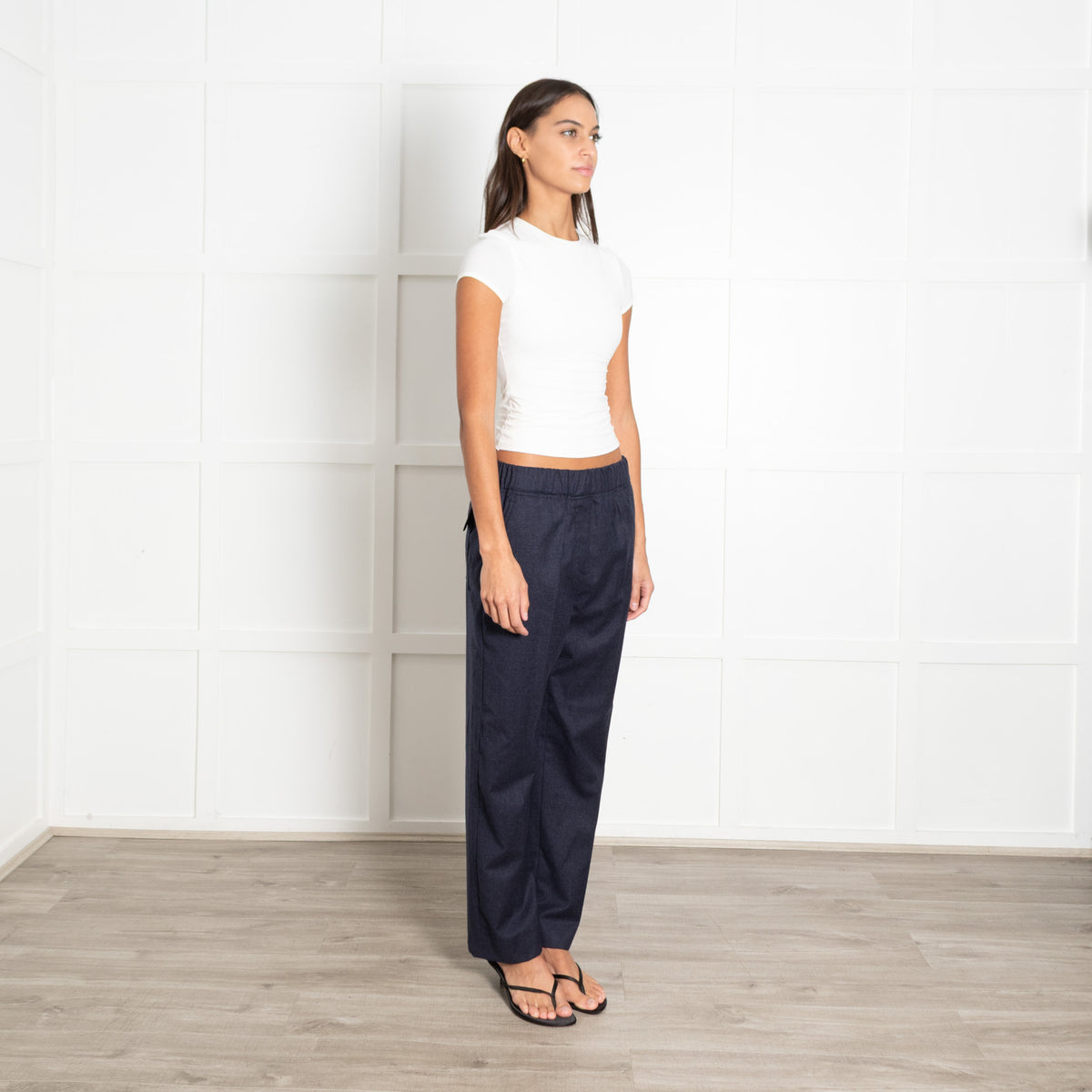 Weekend Max Mara Navy Blue Wool Straight Leg Large Back Pocket Trousers
