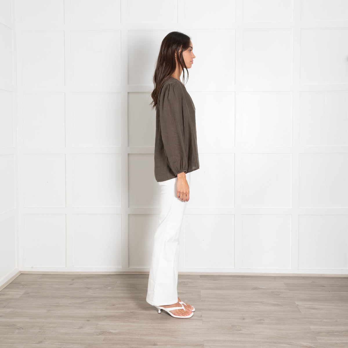 Velvet Dark Green Linen V-neck Flowy Long-Sleeved Blouse