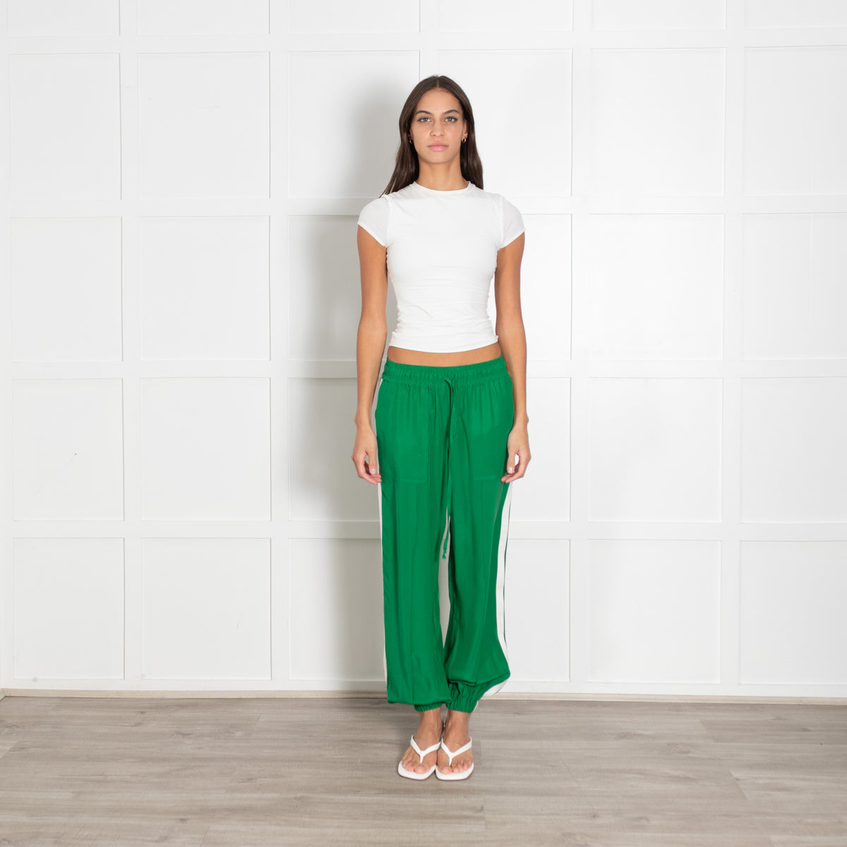 Serena Bute Green White Trim Elasticated Waist Trousers