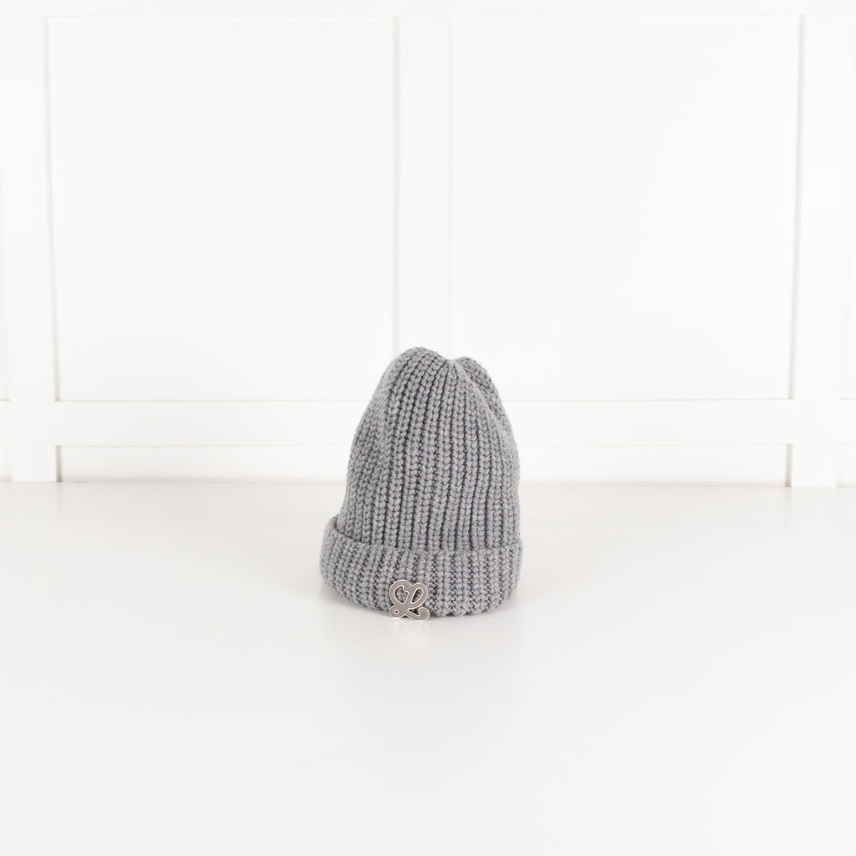 Loewe Grey Rib Beanie With Logo Pin
