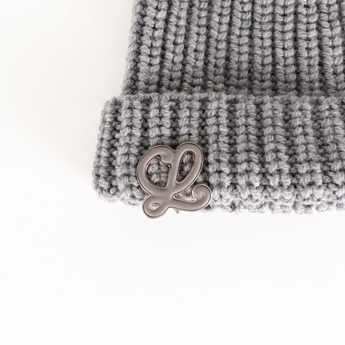 Loewe Grey Rib Beanie With Logo Pin