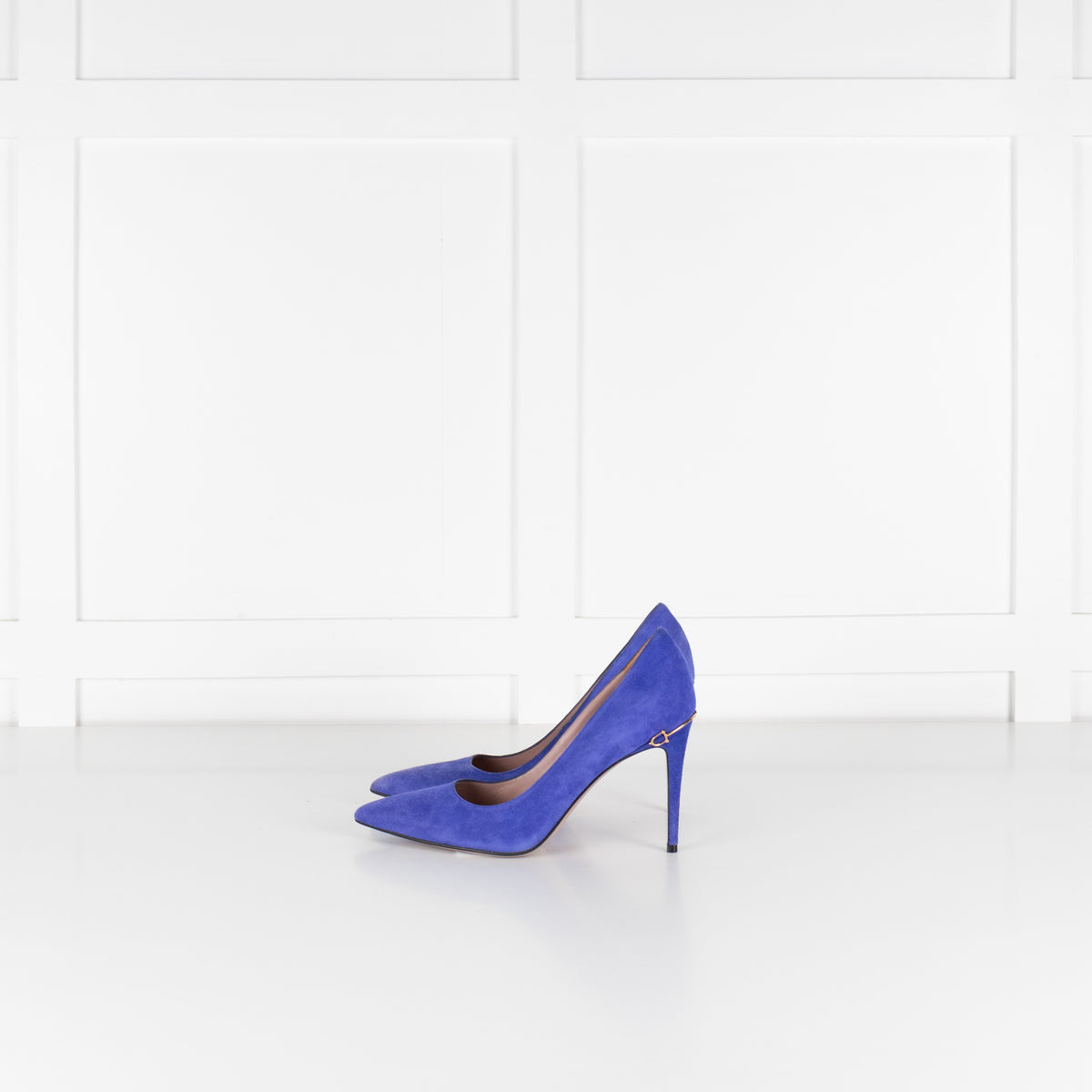 Gucci Blue Suede Pointed Toe Heels With Gold Horsebit Detail