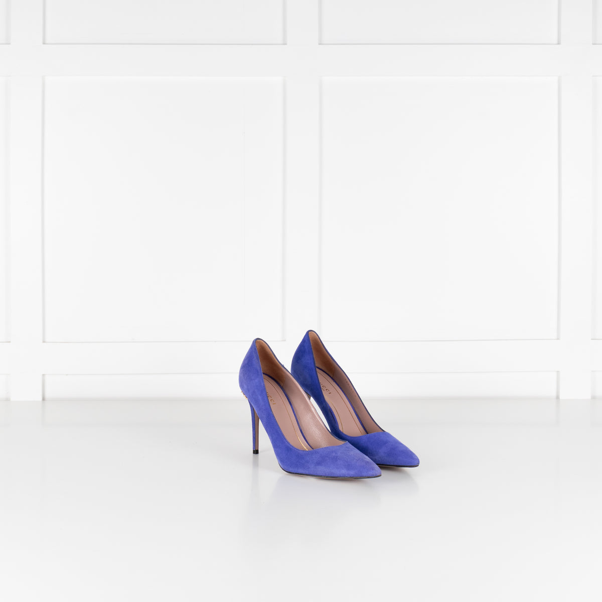 Gucci Blue Suede Pointed Toe Heels With Gold Horsebit Detail