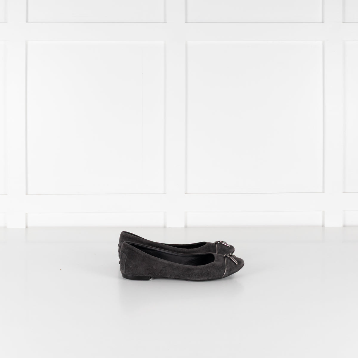 Tod's Grey Suede Flat Pumps