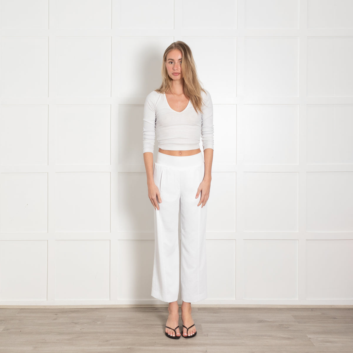 Ania Schierholt White Stretch Knit Trousers